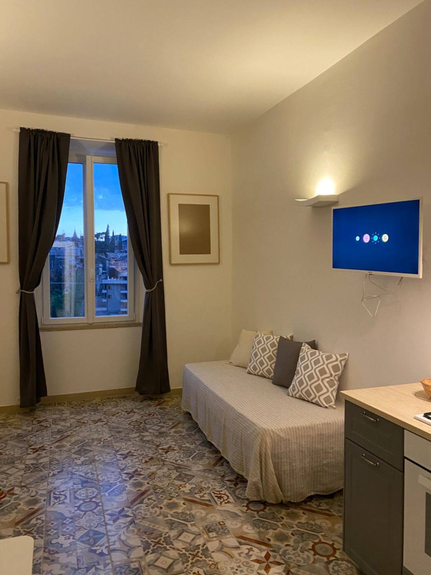 Binario43 Appartement Tivoli Buitenkant foto