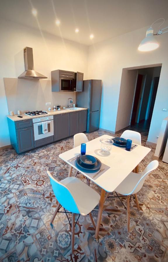 Binario43 Appartement Tivoli Buitenkant foto